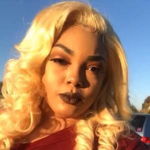 Meet your Posher, Hope